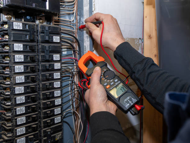 Best Emergency Electrical Repair  in Oak Hill, FL